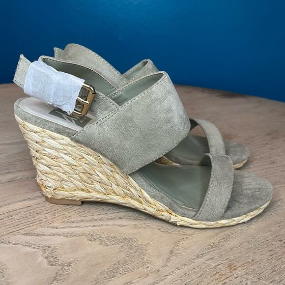 New! DV by Dolce Vita Praiya Faux Suede Espadrille Wedge Sandals Olive Women’s 7 - Picture 1 of 11